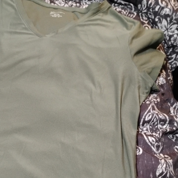 Olive Green Women's Top - Picture 4 of 6